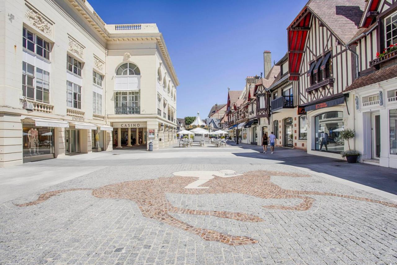 Castel Saint Clair - Trois Pieces - Deauville Centre Exteriör bild